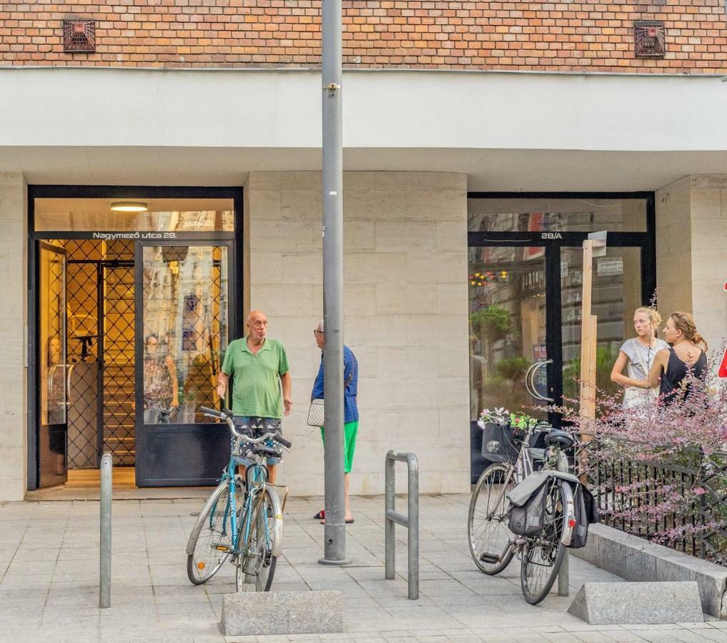 Gabi'S Central Broadway Nest @ Nagymezo Str Budapeszt Zewnętrze zdjęcie