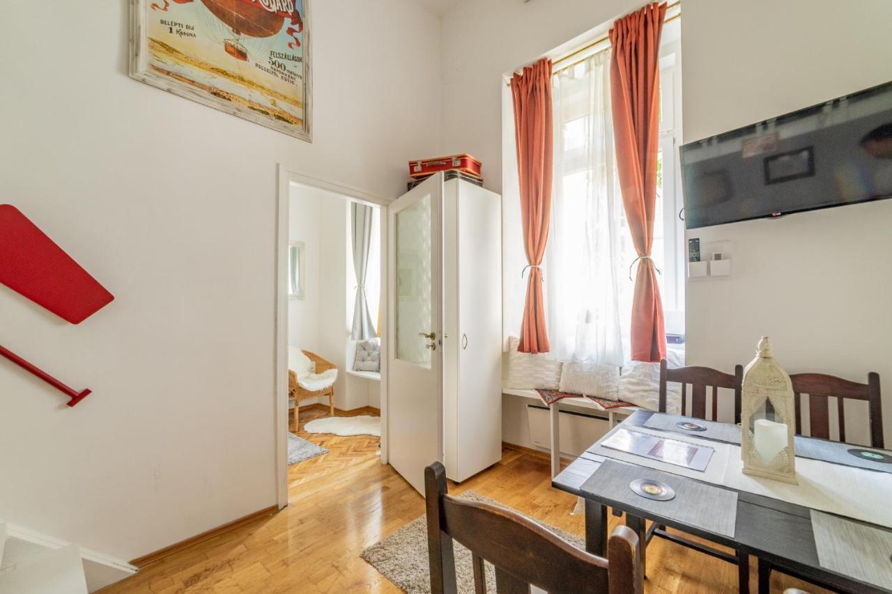 Gabi'S Central Broadway Nest @ Nagymezo Str Budapeszt Zewnętrze zdjęcie